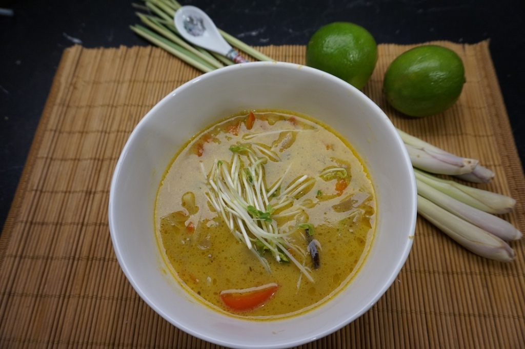 Tajska zupa i zielone curry